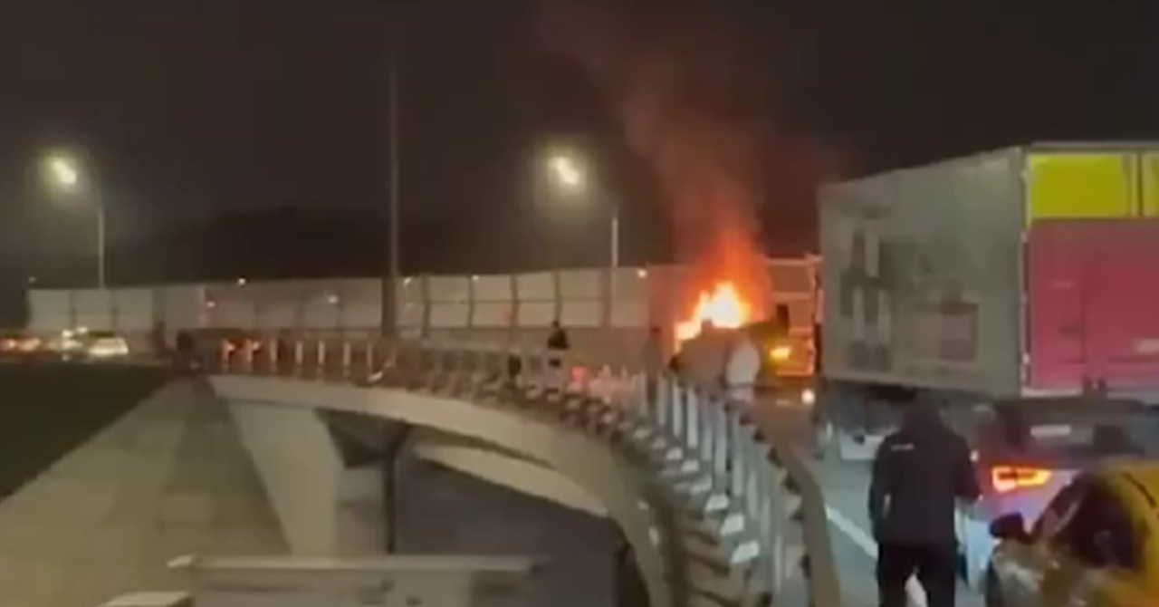 Ruski milijunaš (36) poginuo u stravičnoj nesreći u Moskvi. Lamborghini se zapalio, novčanice ležale razbacane po cesti