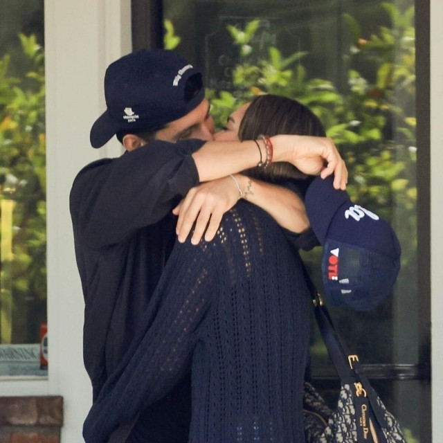 Jessica Alba i Danny Ramirez