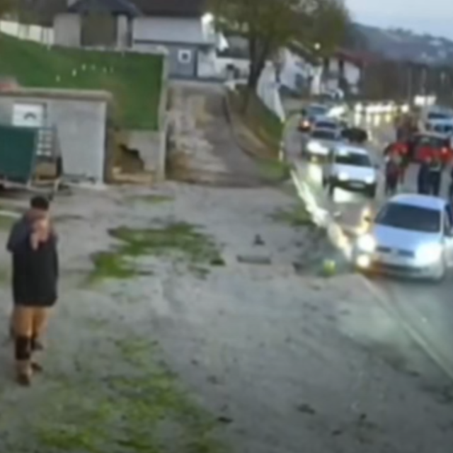 Kaos kod Velike Kladuše