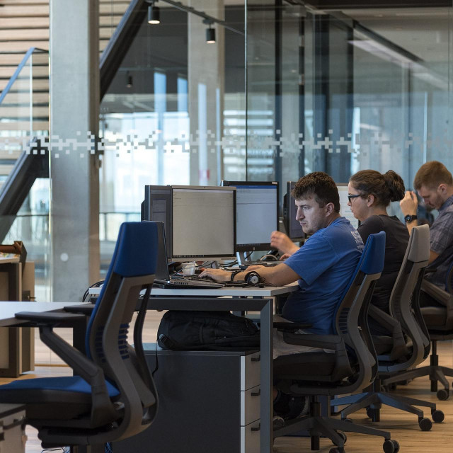 Infobip je globalna IT i telekomunikacijska tvrtka koja pruža usluge mobilnih komunikacija u oblaku (cloud) za poslovne korisnike