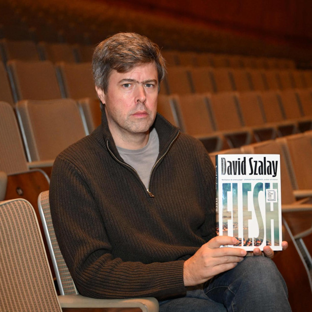 David Szalay s knjigom ‘Flesh‘ (Meso)