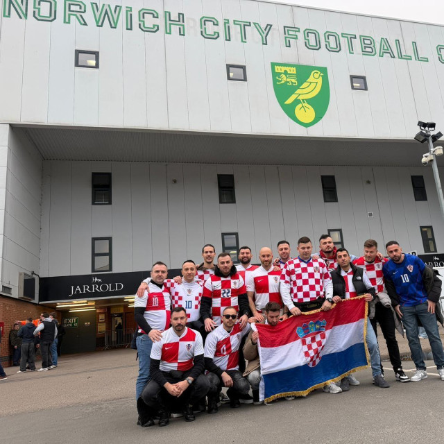 Hrvatski navijači u Norwichu