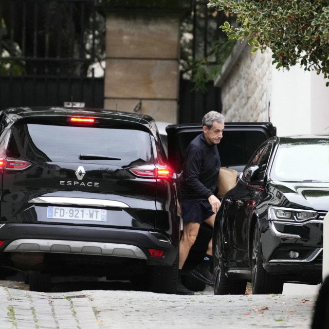 Sarkozy nakon izlaska iz zatvora