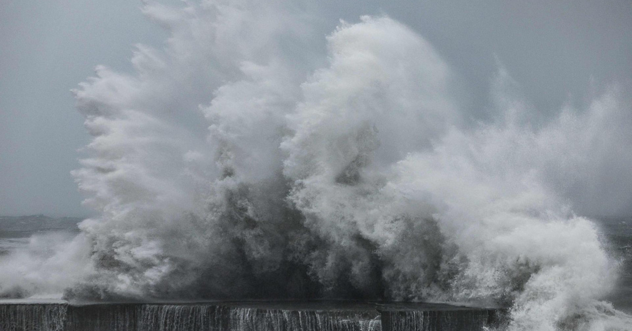 Tajfun Fung-wong donio poplave na Tajvan, evakuirano više od osam tisuća osoba