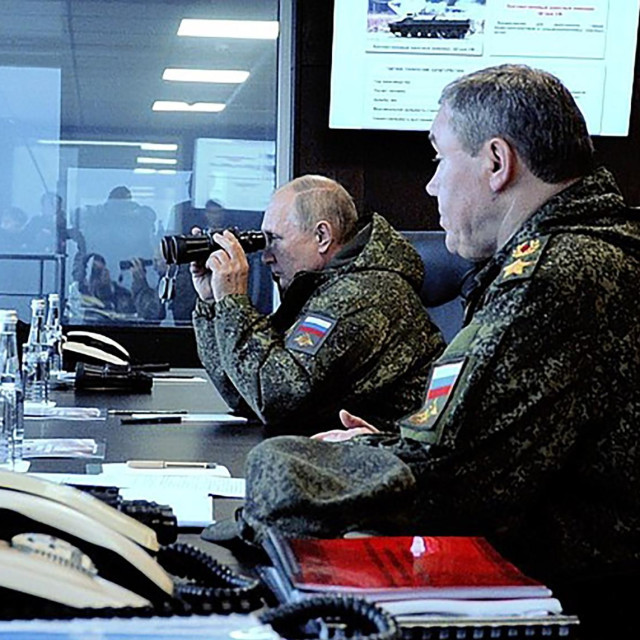 Vladimir Putin tijekom vojne vježbe Vostok-2022