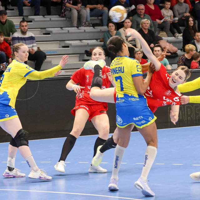 Klara Birtić i Ana Pandža protiv obrane Metza