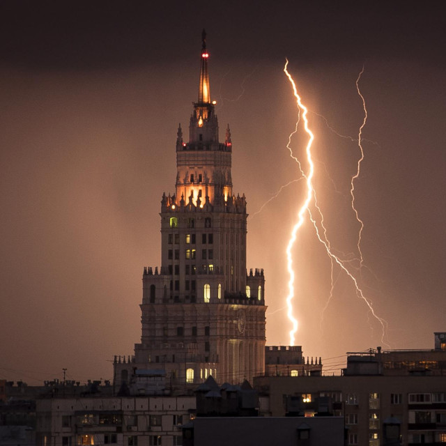 Prizor iz Moskve, ilustracija