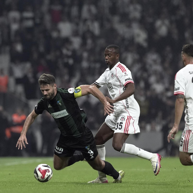 Bruno Petković u akciji protiv Bešiktaša