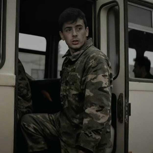 Kadar iz filma ”Sokol – Nezaustavljiv kao sudbina”