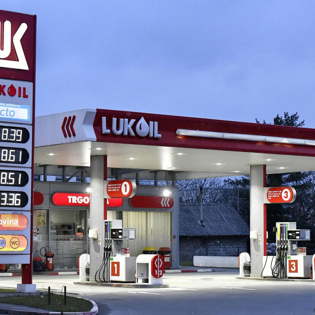 Benzinska postaja Lukoil