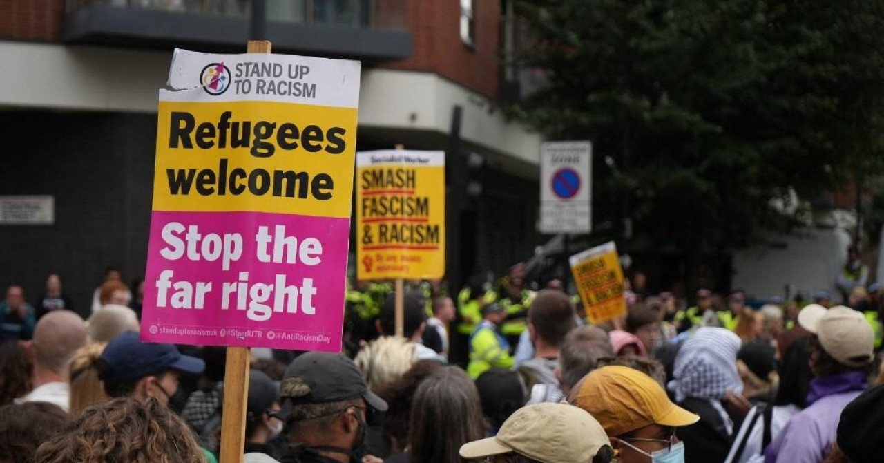 Britanija kreće u najstrožu reviziju politike prema tražiteljima azila: ‘Naša velikodušnost privlači ilegalne migrante‘