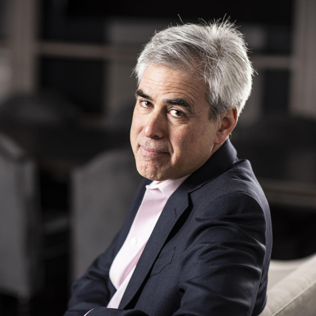 Jonathan Haidt autor je više bestselera, a najpoznatiji je ”Hipoteza o sreći”, koja je i u Hrvatskoj doživjela više izdanja