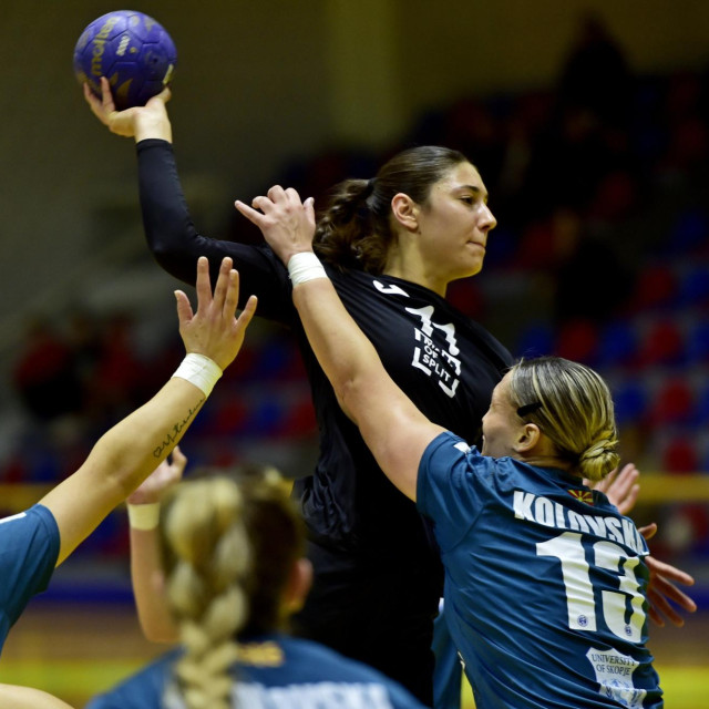 Split 2010 - WHC Metalurg Avtokomanda: Ana Marija Kolarovska, Gabriela Milić i Aleksandra Kolovska