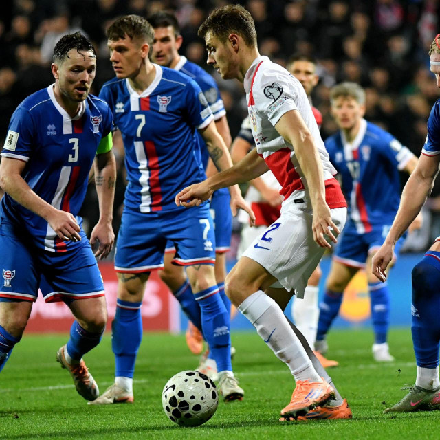 Hrvatska - Farski otoci: Josip Stanišić