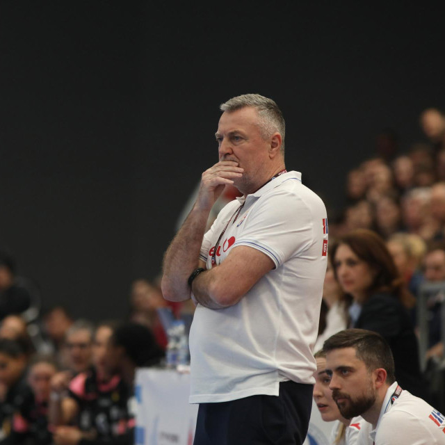 Puno razloga za brige -  Ivica Obrvan izbornik hrvatskih rukometašica