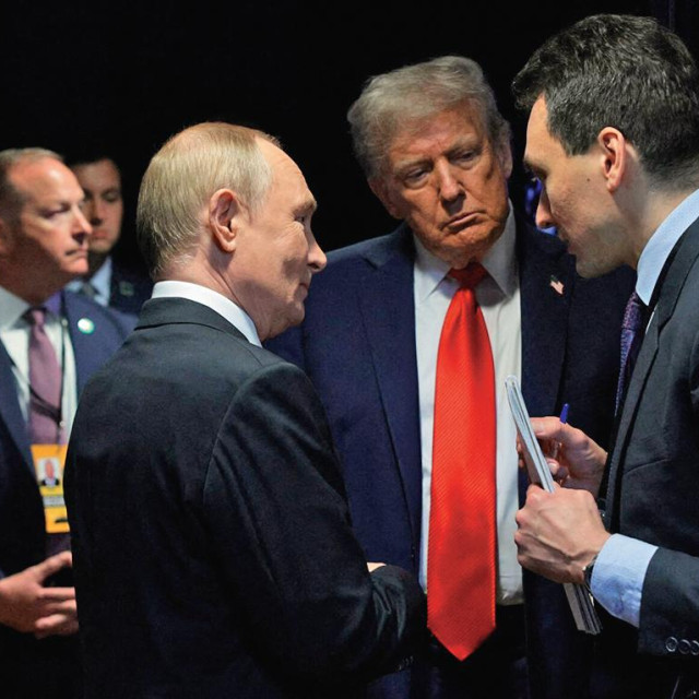 Problem je u tome što se Trumpovi pregovori s Putinom o Ukrajini ne tiču samo Ukrajine. Putinove ambicije su puno veće