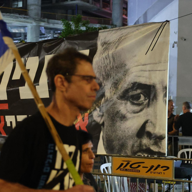 Prosvjed protiv izraelske vlade u Tel Avivu u Izraelu