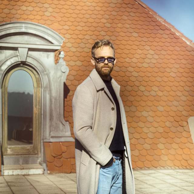 Saša Lozar novi spot