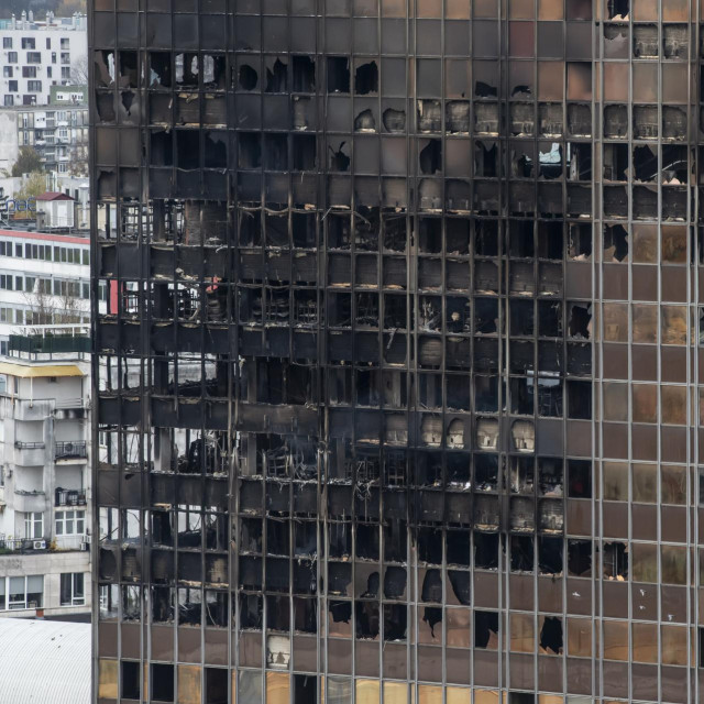 Kada je riječ o samom listu Vjesnik, njegova smrt zapečaćena je u trenutku kada je odlučeno da taj dnevnik, za razliku od svih ostalih izdanja koja su se našla na privatizacijskom tržištu, mora ostati u rukama države kao ”publikacija od posebnog društvenog interesa”