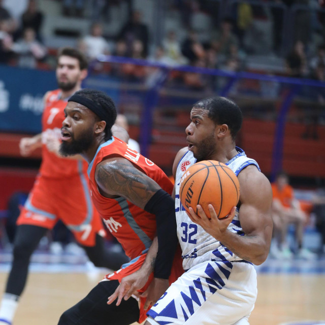 Cibona - Cedevita Junior: Justun Roberson