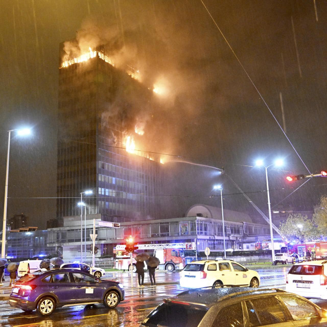 Požar u Vjesnikovom neboderu