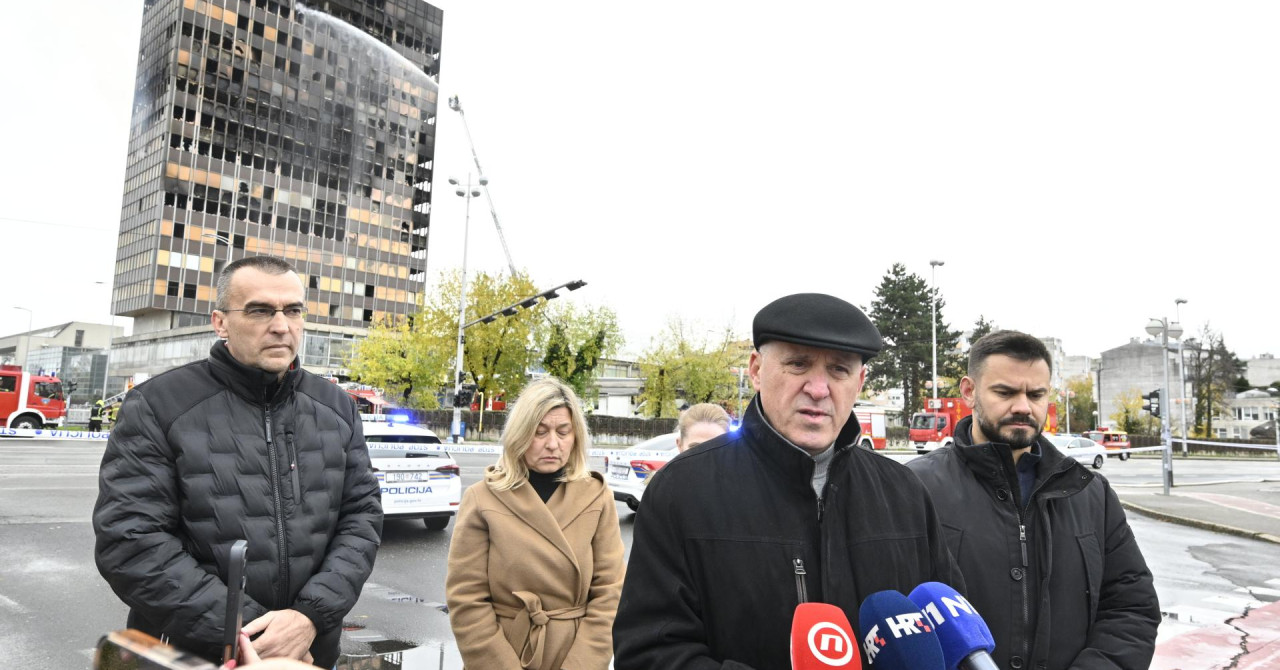 Požar v nebotičniku Vjesnika v Zagrebu: Obnova ali rušenje?
