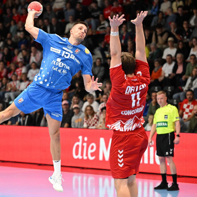 Nova odlična europska partija - Leon Ljevar