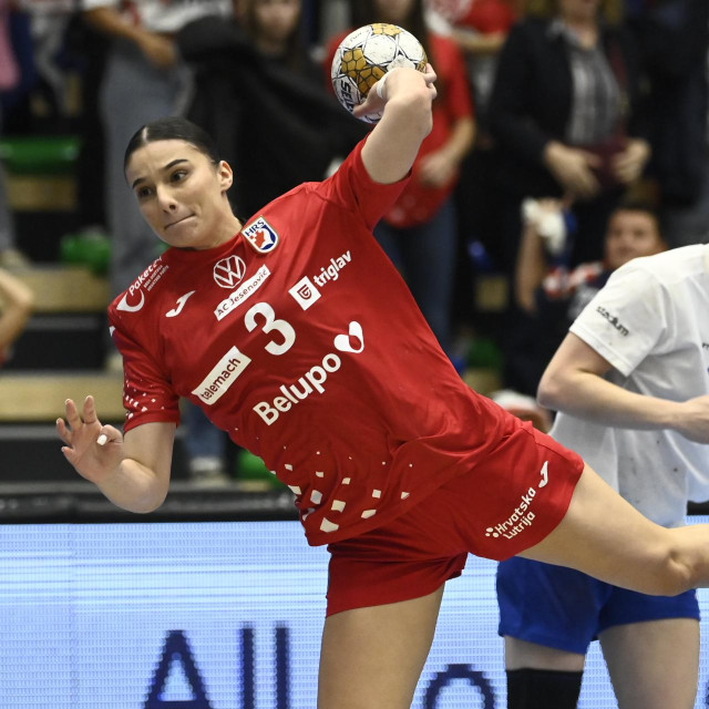 Veliki izazov - Lara Burić