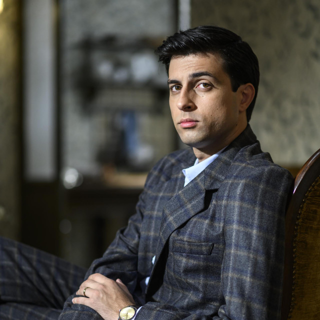 ”Imao sam malo prijatelja, ali to mi je bilo dovoljno. Tako je i danas - ne mogu biti sretniji zbog ljudi koje s ponosom zovem prijateljima, jer su uistinu divni”, govori Luka kojem su velika podrška i roditelji