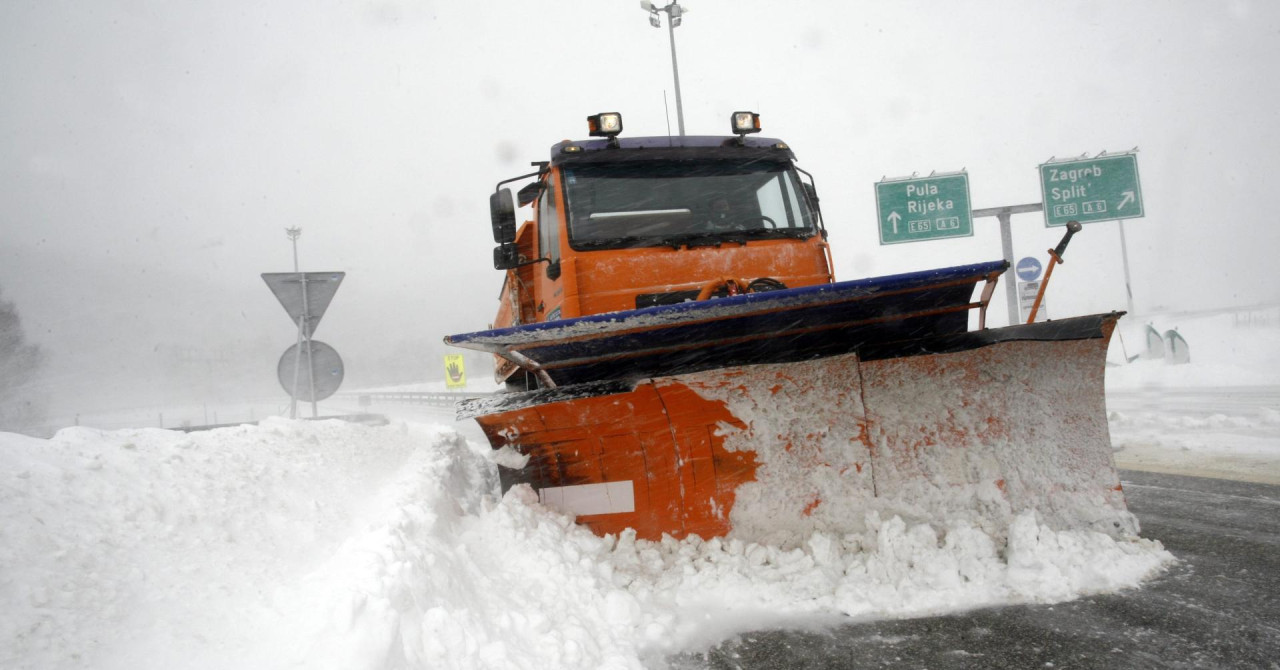 Upozorenje iz HAC-a: Na cestama se očekuju zimski uvjeti, ne donosite nepromišljene odluke