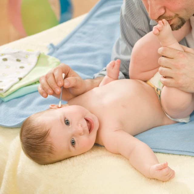 Ilustracija, otac s djetetom