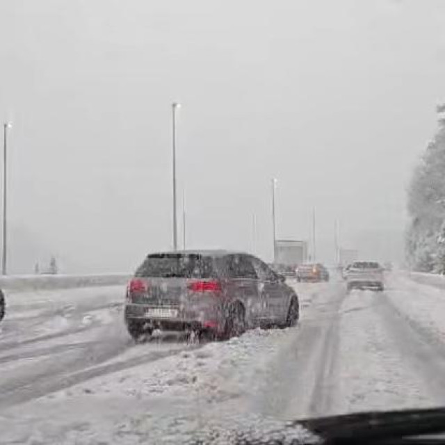 Ljetne gume na snijegu