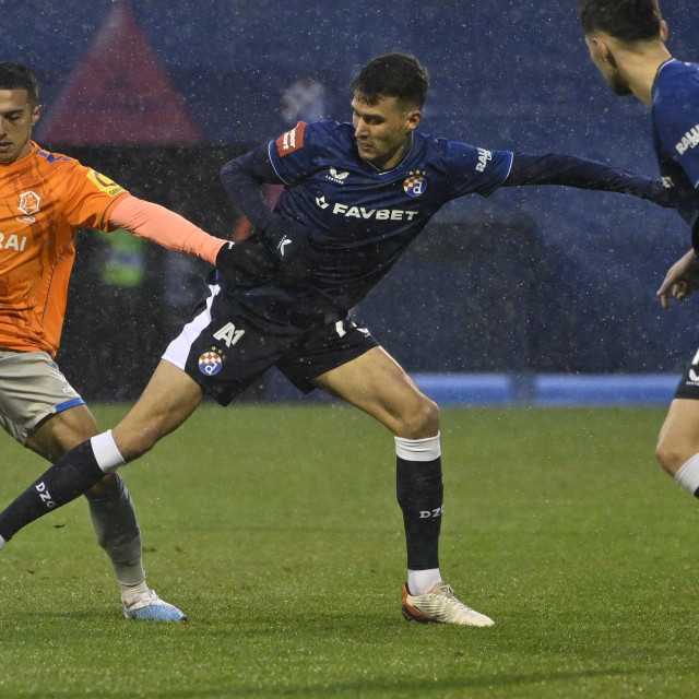 Dinamo - Varaždin: Vane Jovanov, Dejan Ljubičić