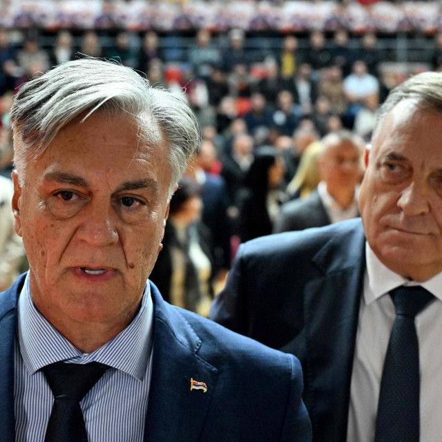 Siniša Karan, Milorad Dodik