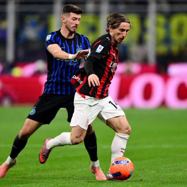 Luka Modrić i Petar Sučić