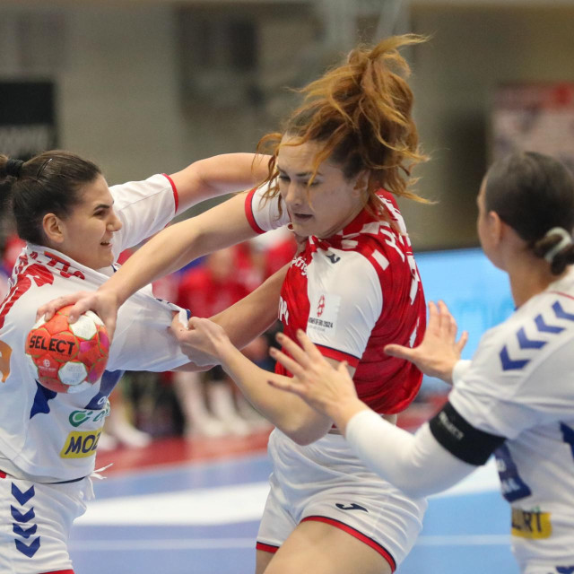 Teško na SP - Tena Petika