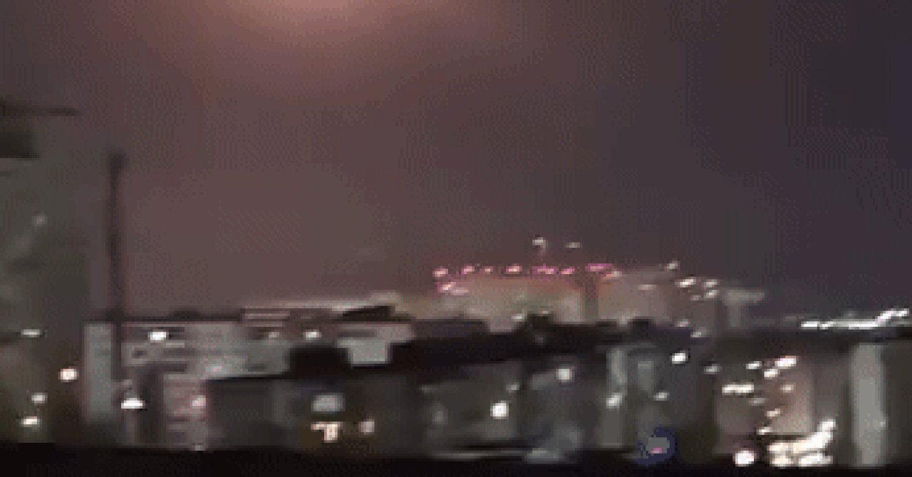 VIDEO Golema vatrena kugla snimljena iznad ruskog grada, uslijedila je strašna eksplozija, ima mrtvih