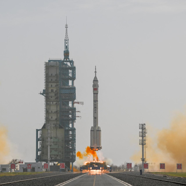 Lansiranje Shnzhoua-22