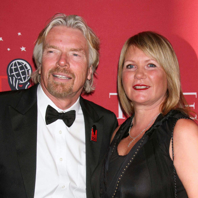 ”Kako bih osvojio njezino srce, morao sam uporno biti u trgovini i kupovati bezbrojne predmete prije nego što smo počeli izlaziti…”, ispričao je britanski milijarder