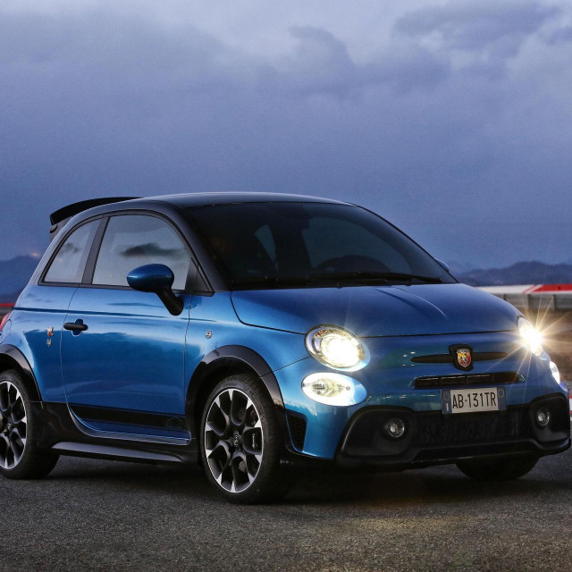 Abarth 695 Tributo Special Edition, ilustracija