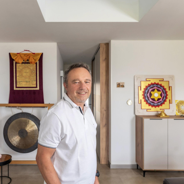 Margito Jušić, vastu savjetnik za interijere