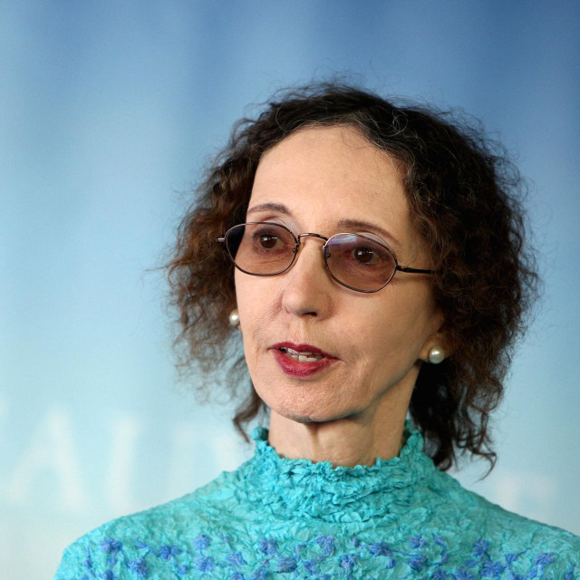 Joyce Carol Oates, knjigu Mesar izdale su Petrine knjige