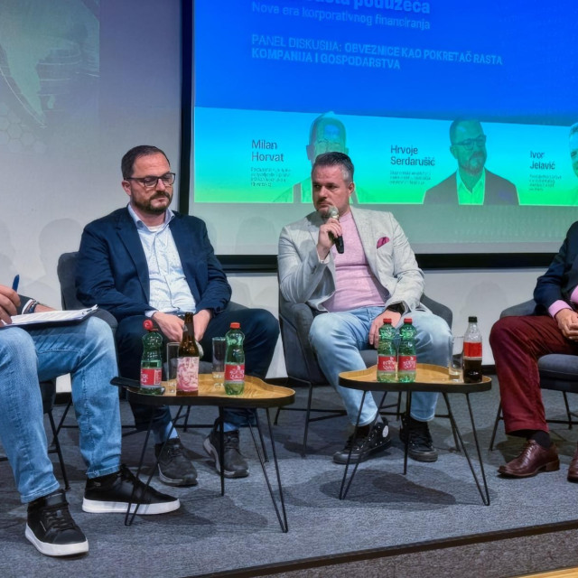 Panel na konferenciji posvećenoj korporativnim obveznicama