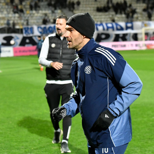 Marko Livaja na zagrijavanju pred utakmicu