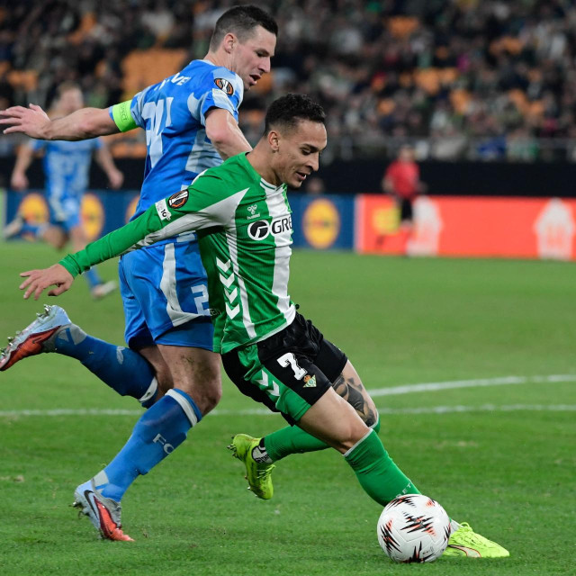 Antony u akciji protiv Utrechta