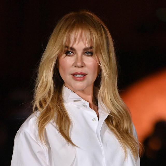 Nedavno je promijenila frizuru - iszleda mladoliko i seksepilno