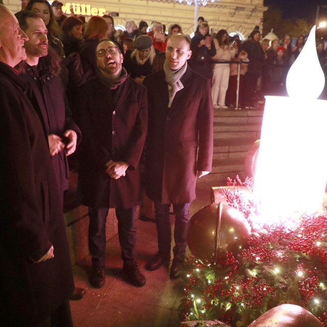 Paljenje prve svijeće na Manduševcu
