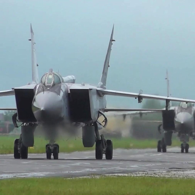 MiG-ovi 31 prije polijetanja