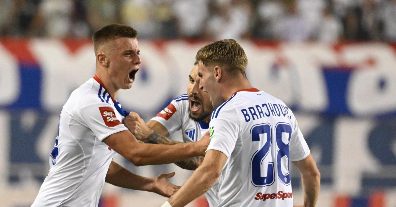 Jasno je u kojem smjeru idu Bijeli! Napadač potpisao ugovor s Hajdukom: ‘Na meni je da opravdam povjerenje‘