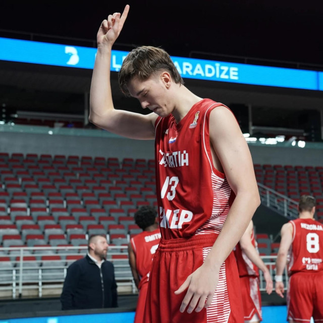 Kvalifikacije za SP 2027., Izrael - Hrvatska, Michael Ružić